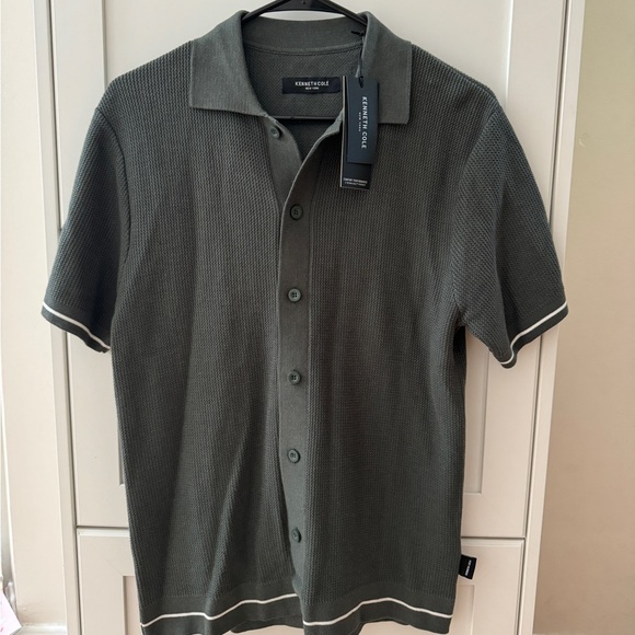 Men’s Knit Button Up - Picture 1 of 4